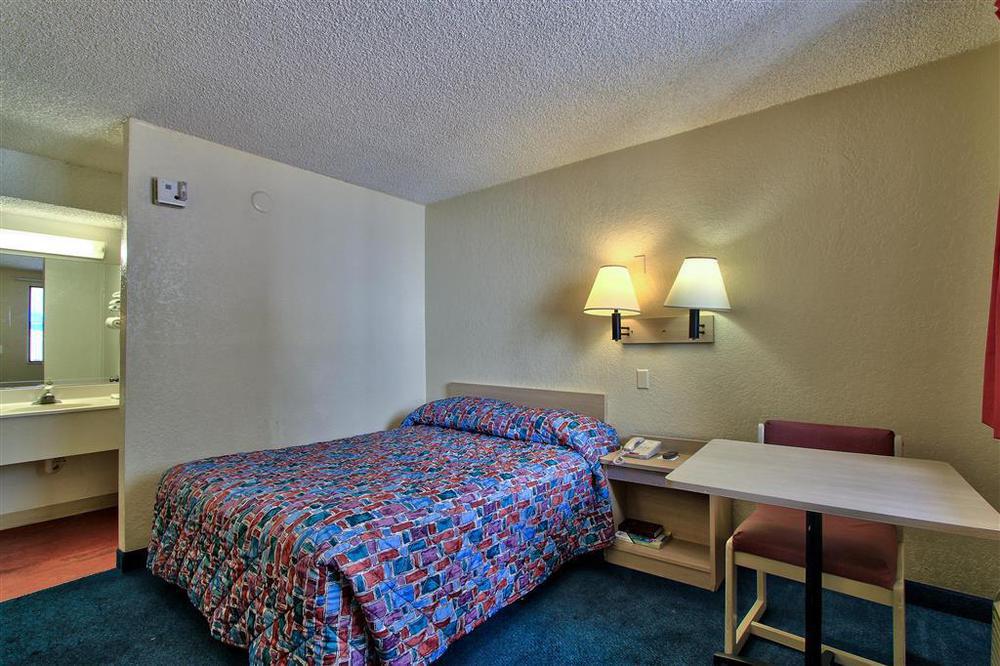 Phoenix Inn Zimmer foto